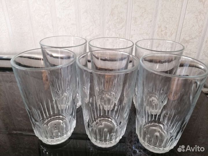 Стаканы граненые и гладкие