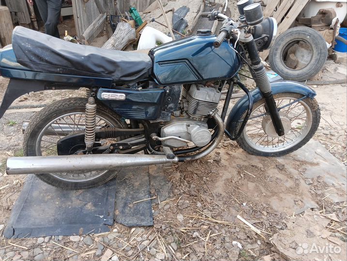 Мотоцикл ява 638