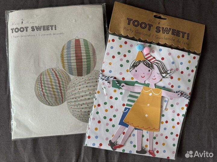 Гирлянда на день рождения и бумажные шары