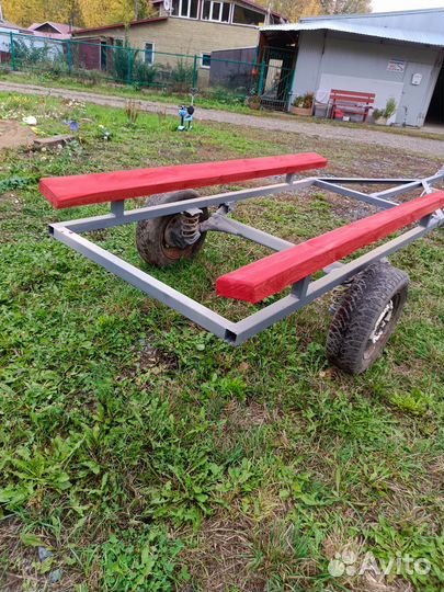 Лодочный прицеп
