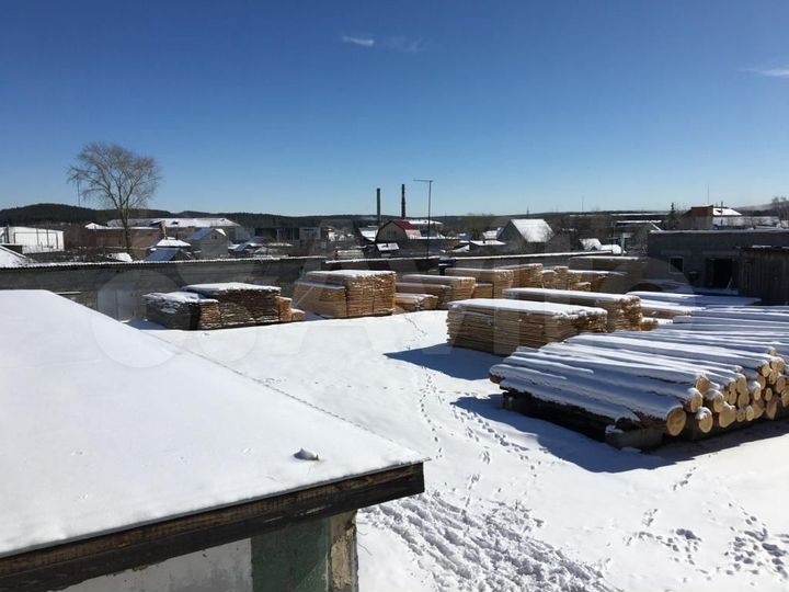 Склад, 693 м²