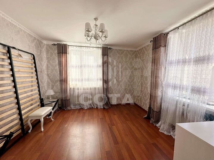 3-к. квартира, 80 м², 3/4 эт.