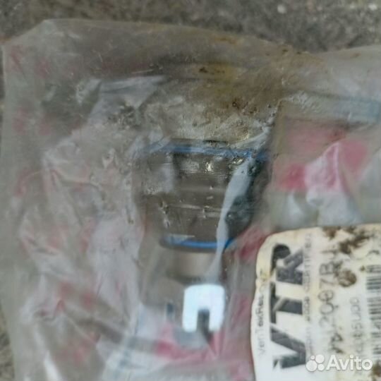 Опора шаровая рычага переднего Ниссан