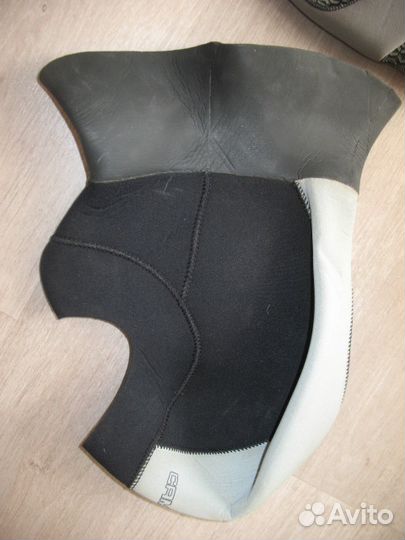 Продам гидрокостюм waterproof T-zoor