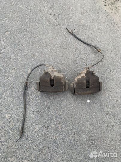 Суппорт тормозной передний Skoda octavia a5 FL