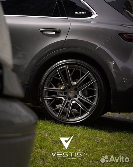 Кованые диски Vestis для Porsche Cayenne E3