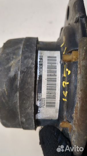 Подушка крепления двигателя Chrysler 300C 2011, 2014