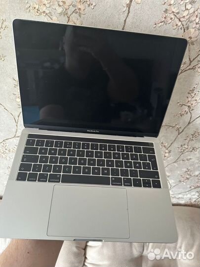 Macbook PRO 13 Retina Touch Bar i7 3.3ghz/16gb