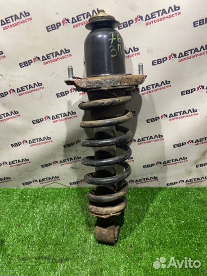 Амортизатор подвески задний правый Toyota Avensis