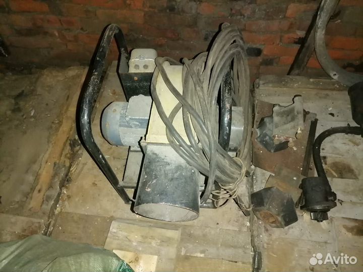 Воздуходувка электрическая