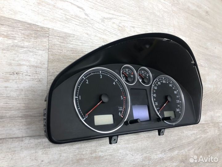 Щиток приборов Volkswagen Sharan минивэн BVK 2006