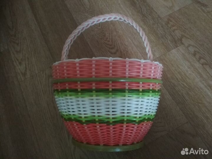 Кашпо - корзина для цветочного горшка
