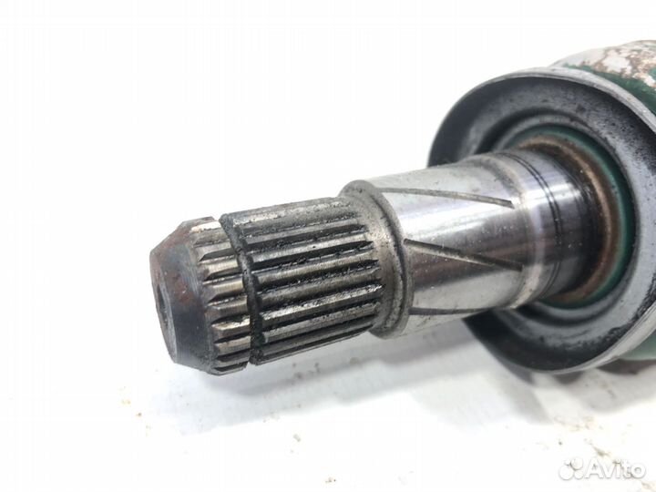 Привод задний Subaru Forester SG5