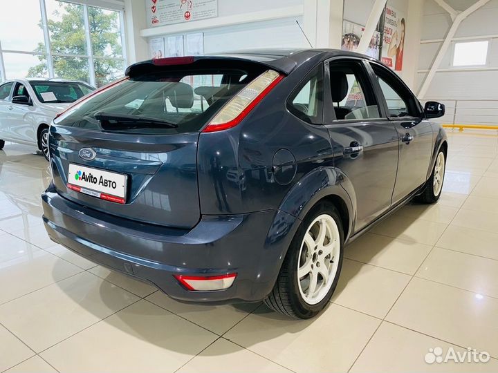 Ford Focus 2.0 МТ, 2010, 290 000 км