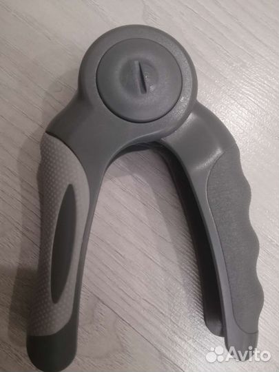 Кистевой эспандер со счетчиком калорий