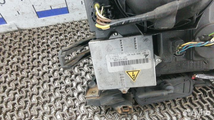 Фара Land Rover Range Rover 3 LM (2002-2012)