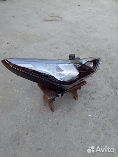 Фара на солярис 2020 года