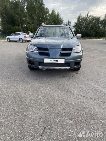Mitsubishi Outlander 2.4 AT, 2004, 260 000 км
