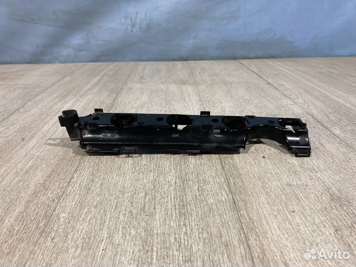 Канал кабеля, кожух Volkswagen Polo MK5 / Jetta NF