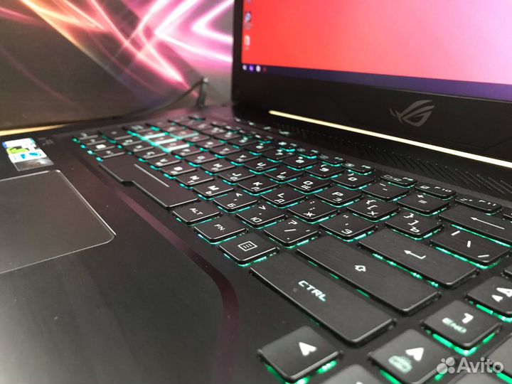 Asus/i7 7700/16GB/GTX1060/1000GB/17.3 IPS FHD