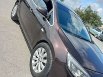 Opel Astra 1.4 AT, 2013, 227 000 км, с пробегом, цена 570 000 руб.