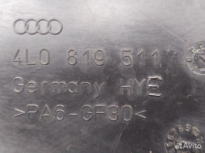 Щиток моторного отсека Audi Q7 4L 2012