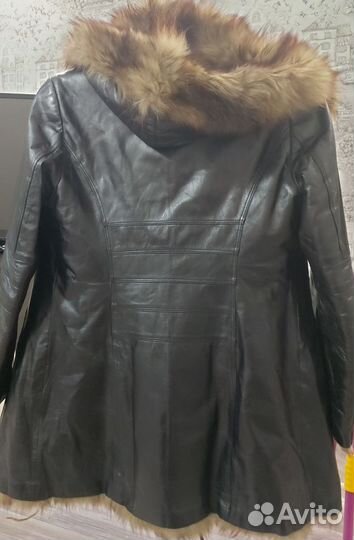 Дубленка с капюшоном, натуральный мех