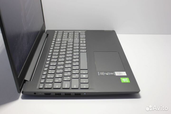 Ноутбук Lenovo для не требовательных игр