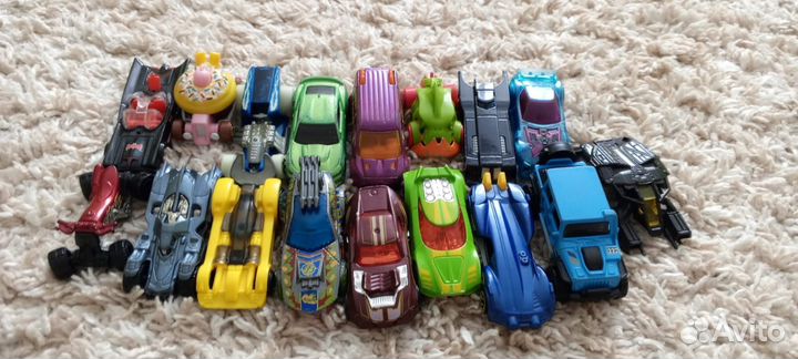 Hot wheels набор машинок