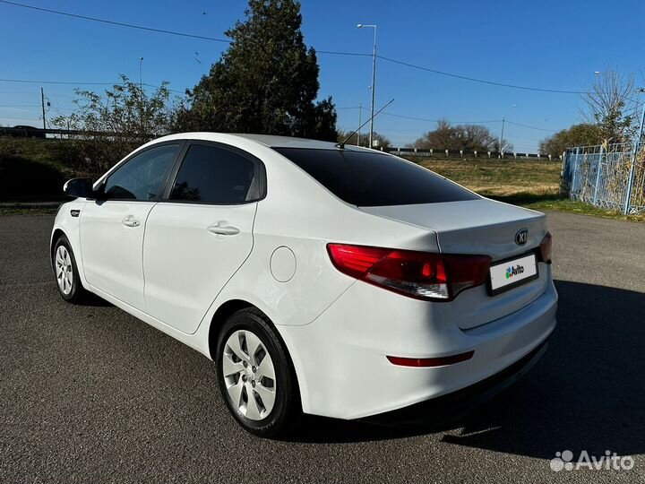 Kia Rio 1.4 AT, 2016, 357 586 км