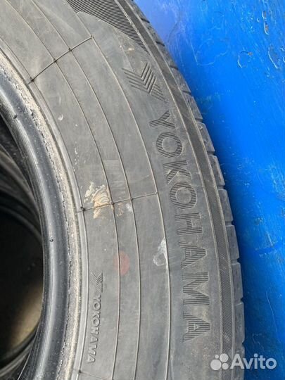 Yokohama 106ZS 215/65 R16