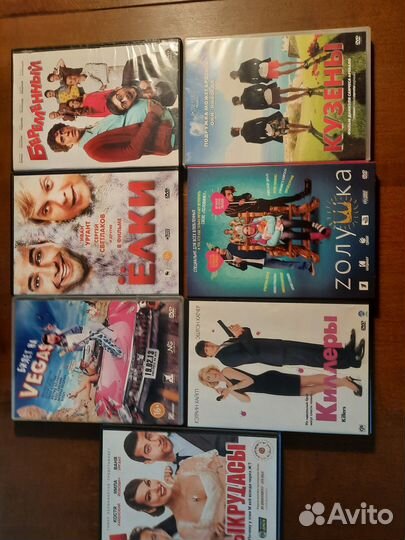 DVD диски с фильмами и музыкой