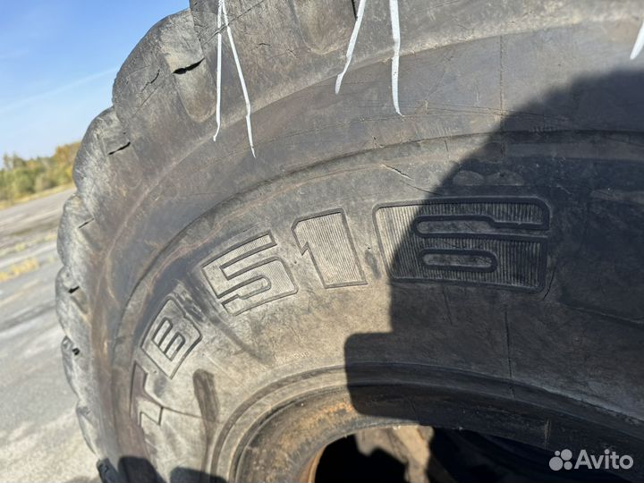 Шины на фронтальный погрузчик 17.5 25