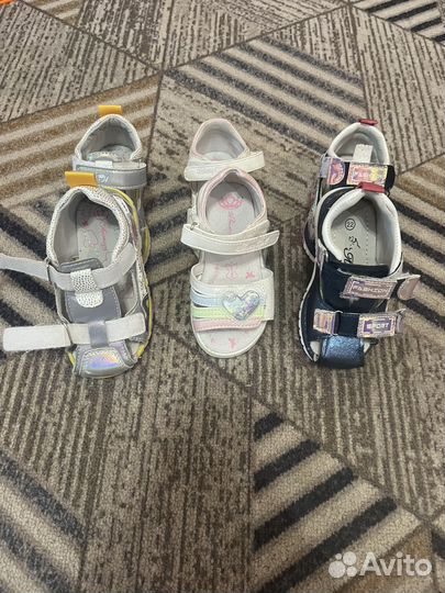 Босоножки для девочки 22 -23 размер
