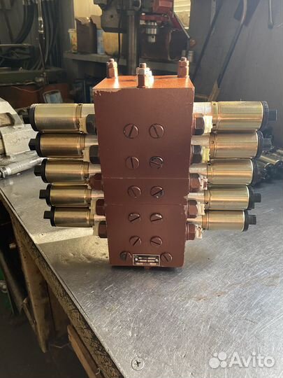 Гидрораспределитель 5рэ50-44б