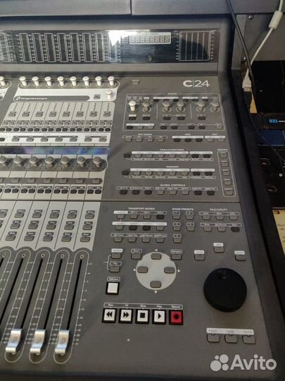 Контролер - avid c24 Digidesign Студия звукозаписи