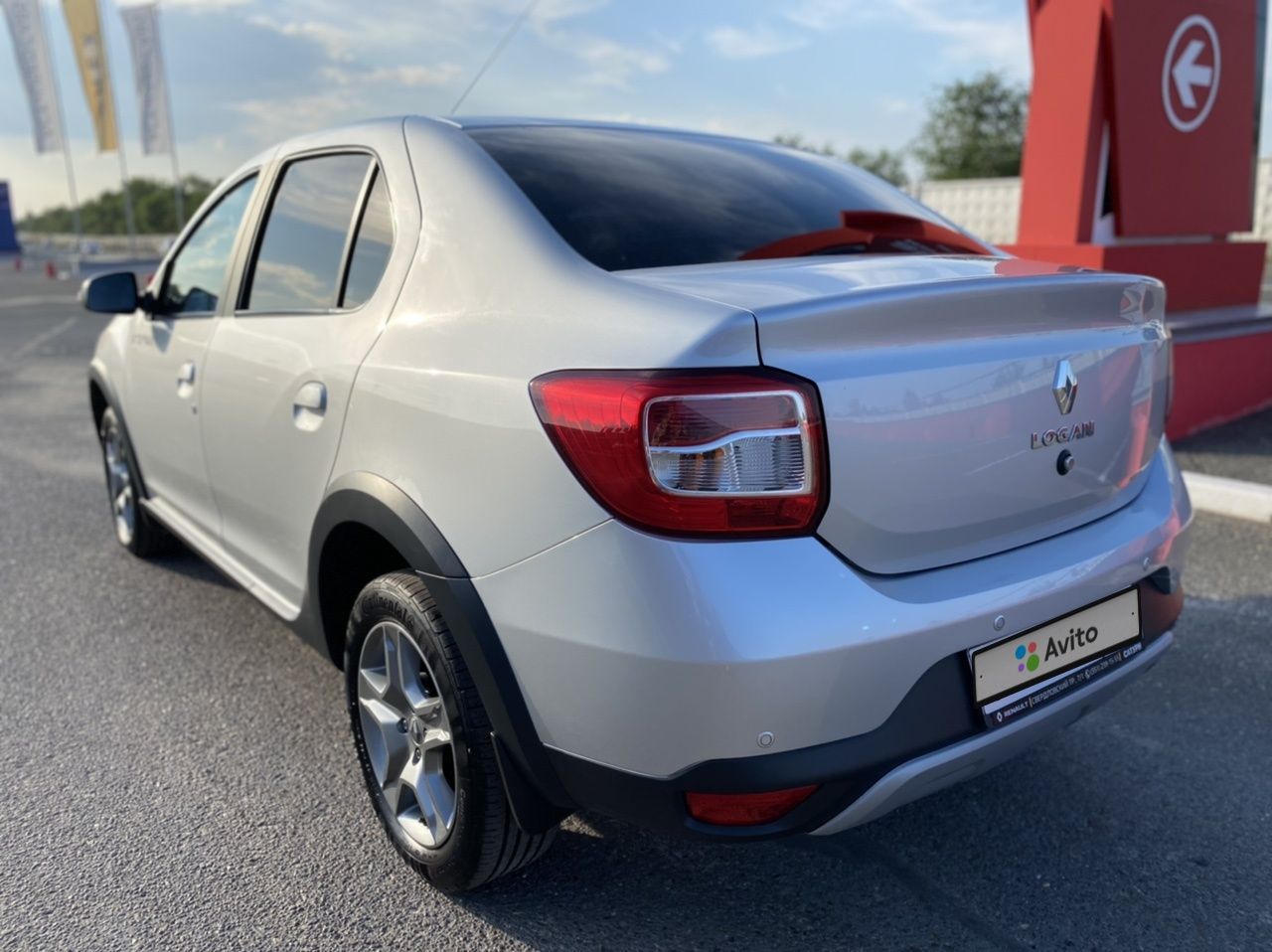 Renault Logan Stepway: фото владельца