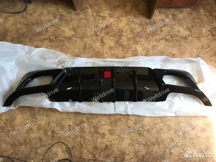 Диффузор BMW 3 G20 WL со стопом черный глянец