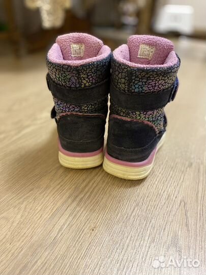 Сапоги для девочки