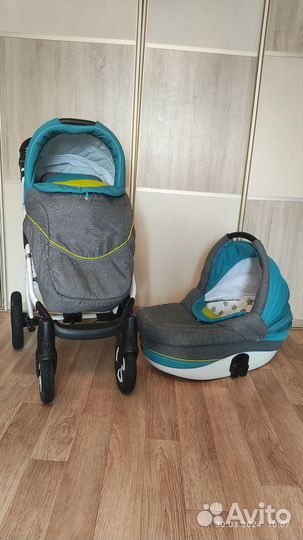 Продам детскую коляску 2 в 1
