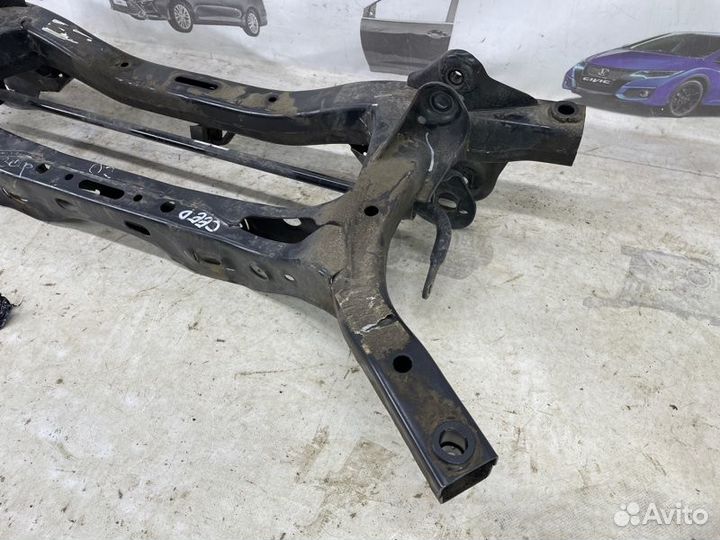 Подрамник задний Kia Ceed Pro