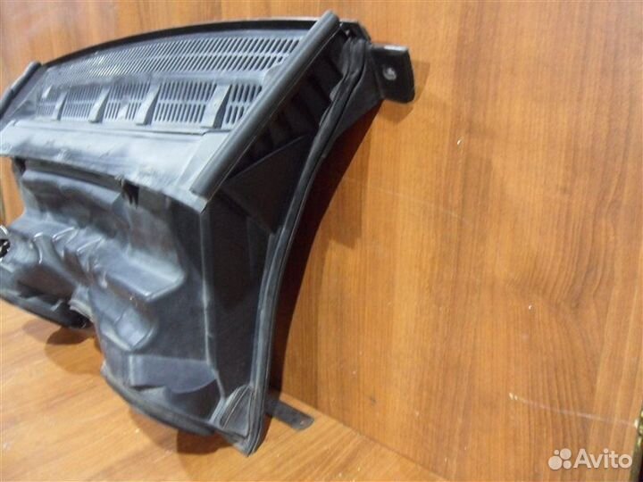 Воздухозаборник Land Rover Range Rover L322 M62B44