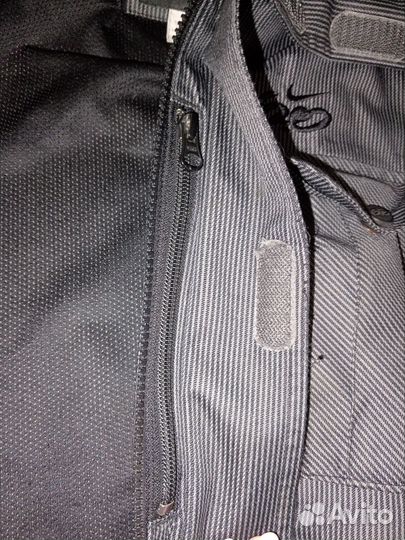 Куртка мужская Nike демисезонная 48