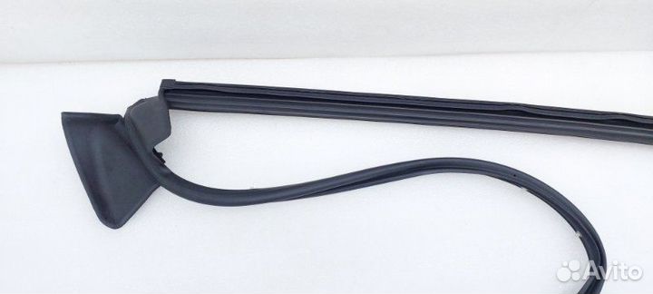 Б/У Б/У Уплотнитель двери Состояние отличное