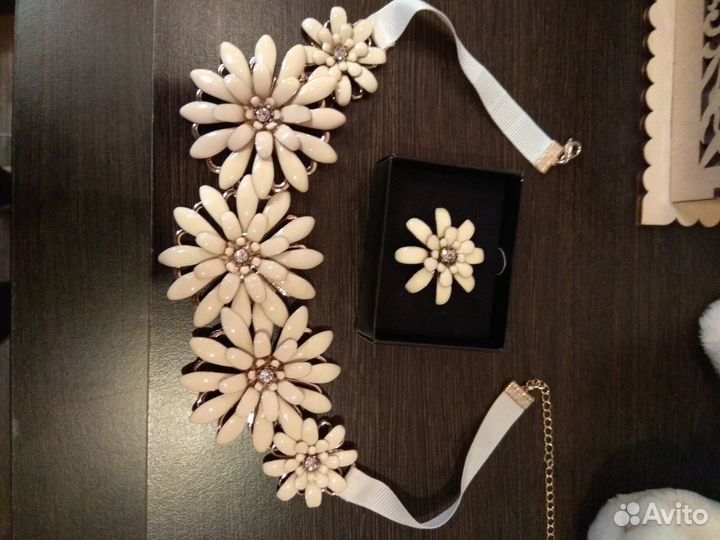 Колье и кольцо