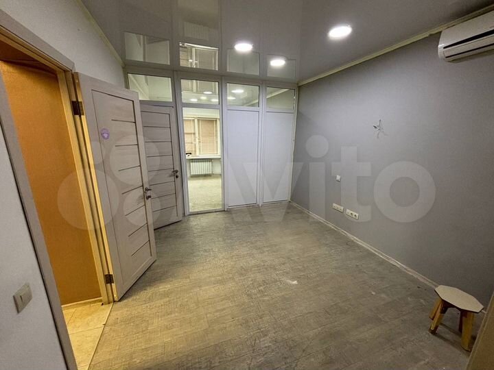 1-к. квартира, 53,5 м², 1/6 эт.