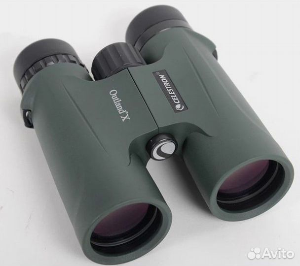 Бинокль Celestron Outland X 8x42