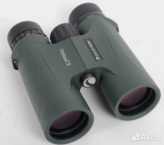 Бинокль Celestron Outland X 8x42
