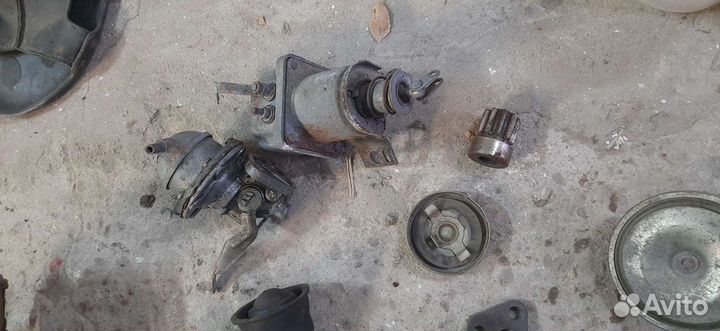 Запчасти на москвич