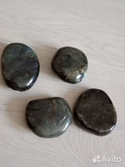 Лабрадор камень